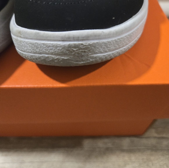 Kids Black and White Nike  Sneakers - Picture 3 of 13